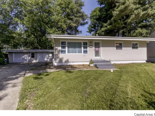 1706 Pickett St, Springfield, IL 62703