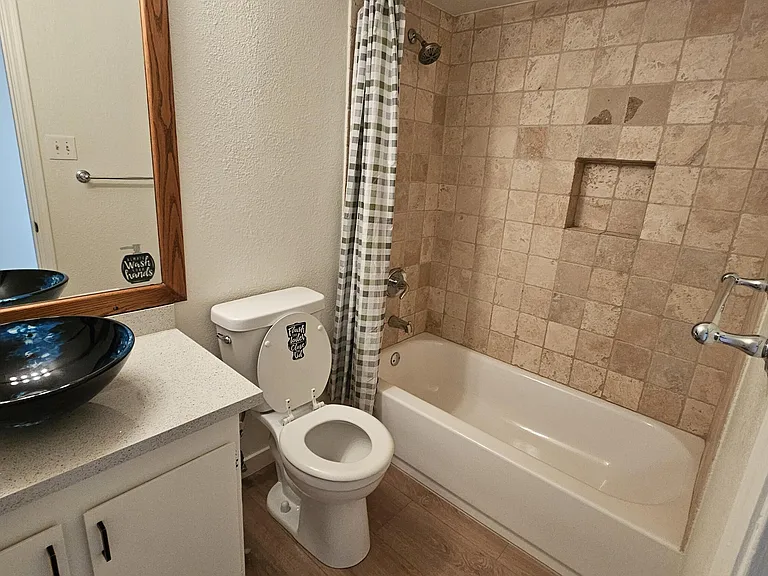 5012 E Presidio Rd — Photo 20