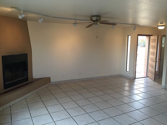 3rd image of 9205 Osuna Pl NE