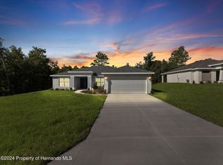 5460 N Bagwell Point, Citrus Springs, FL 34434