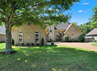 245 Amber Waves Ln, Collierville, TN 38017