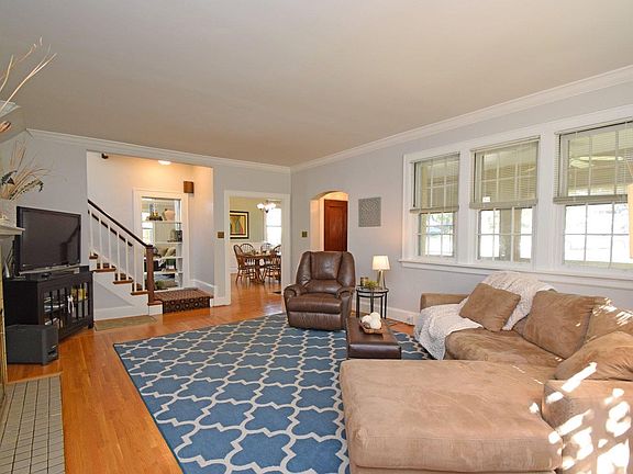 4th image of 3119 Lookout Cir