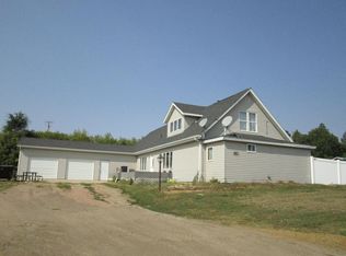 908 Bruegger St, Alexander, ND 58831