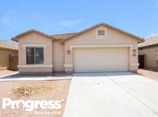 475 W Holstein Trl, San Tan Valley, AZ 85143