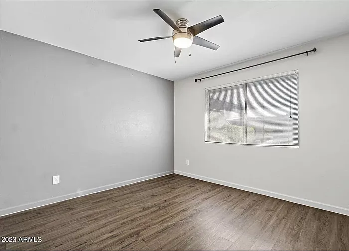 2326 E Pinchot Ave #10 — Photo 21