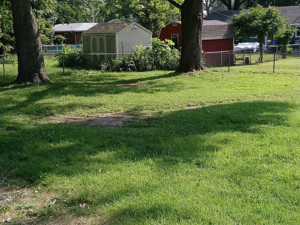 2nd image of 720 Paul Ave
