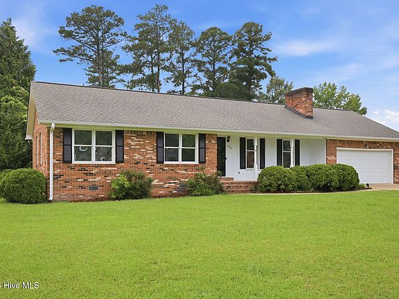 3rd image of 206 Ellison Drive