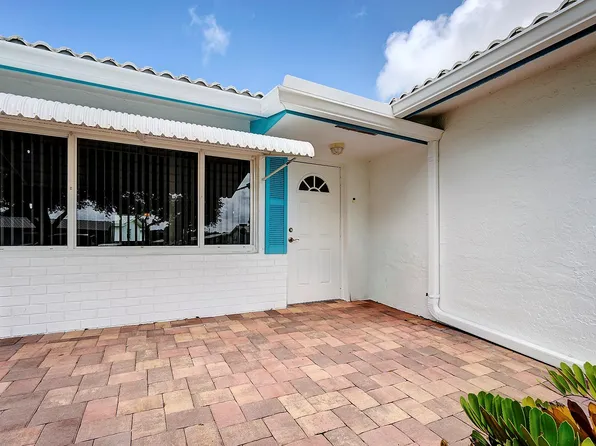 1261 NW 85th Avenue, Plantation, FL 33322