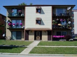 7234 W 86th St APT 1A, Bridgeview, IL 60455