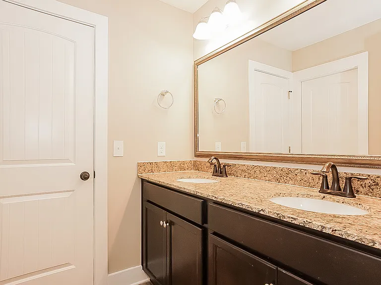 1419 Feldspar Ct — Photo 14