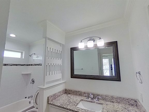 5th image of 3609 Stables Ln