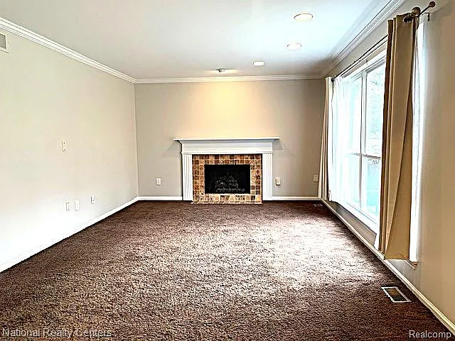 1890 Plumridge Ct — Photo 4