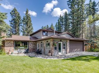 74 S Redwood Meadows Dr, Redwood Meadows, AB T3Z 1A3
