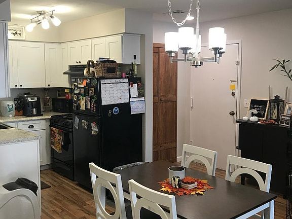 4th image of 85 Elmwood Park Dr APT 32