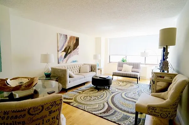 Rented by Keller Williams NYC | media 77