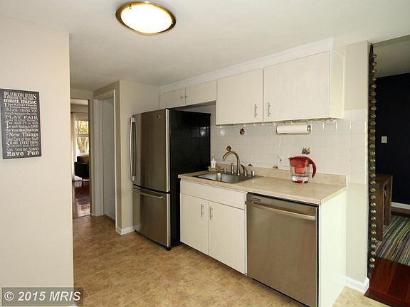 4th image of 4418 Forest Glen Ct