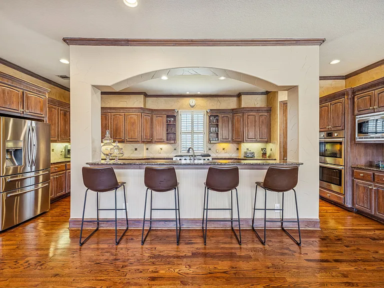 5012 Kirkland Ct — Photo 6