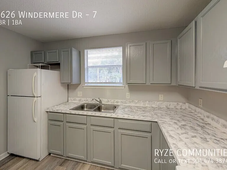 5626 Windermere Dr #7 — Photo 7