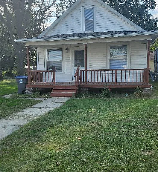 3133 2nd Ave — Photo 1