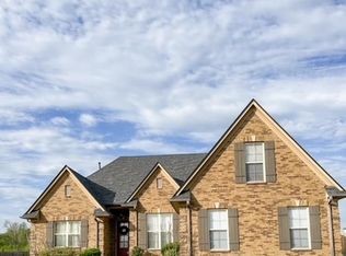 345 Black Ankle Dr, Oakland, TN 38060