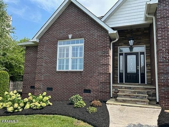 5th image of 2306 Monticello Dr