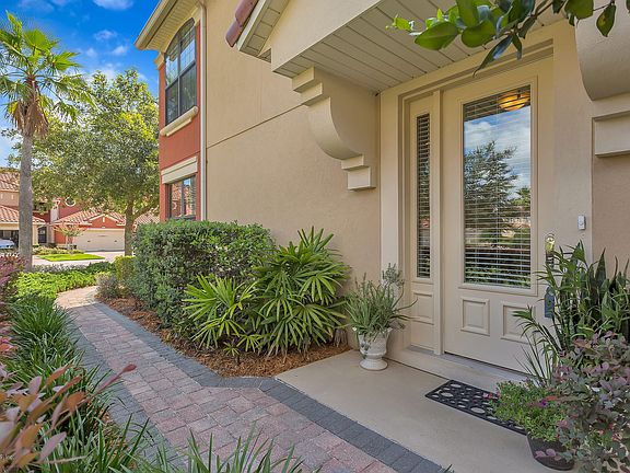 4th image of 13550 Isla Vista Dr