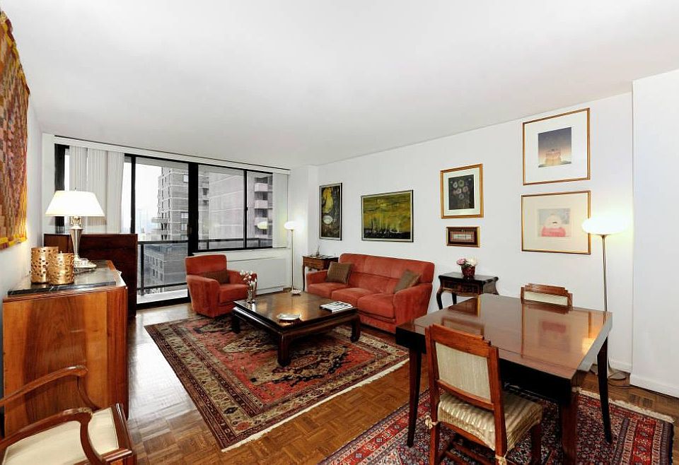 1st image of 255 E 49th St APT 18C