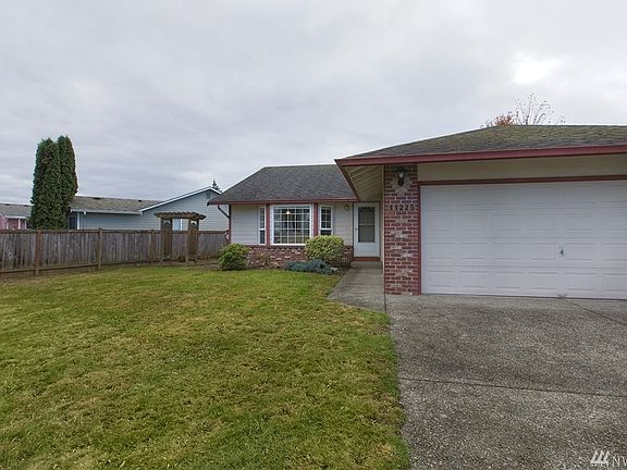 3rd image of 11225 52nd St NE