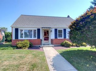419 N 1st St, Emmaus, PA 18049