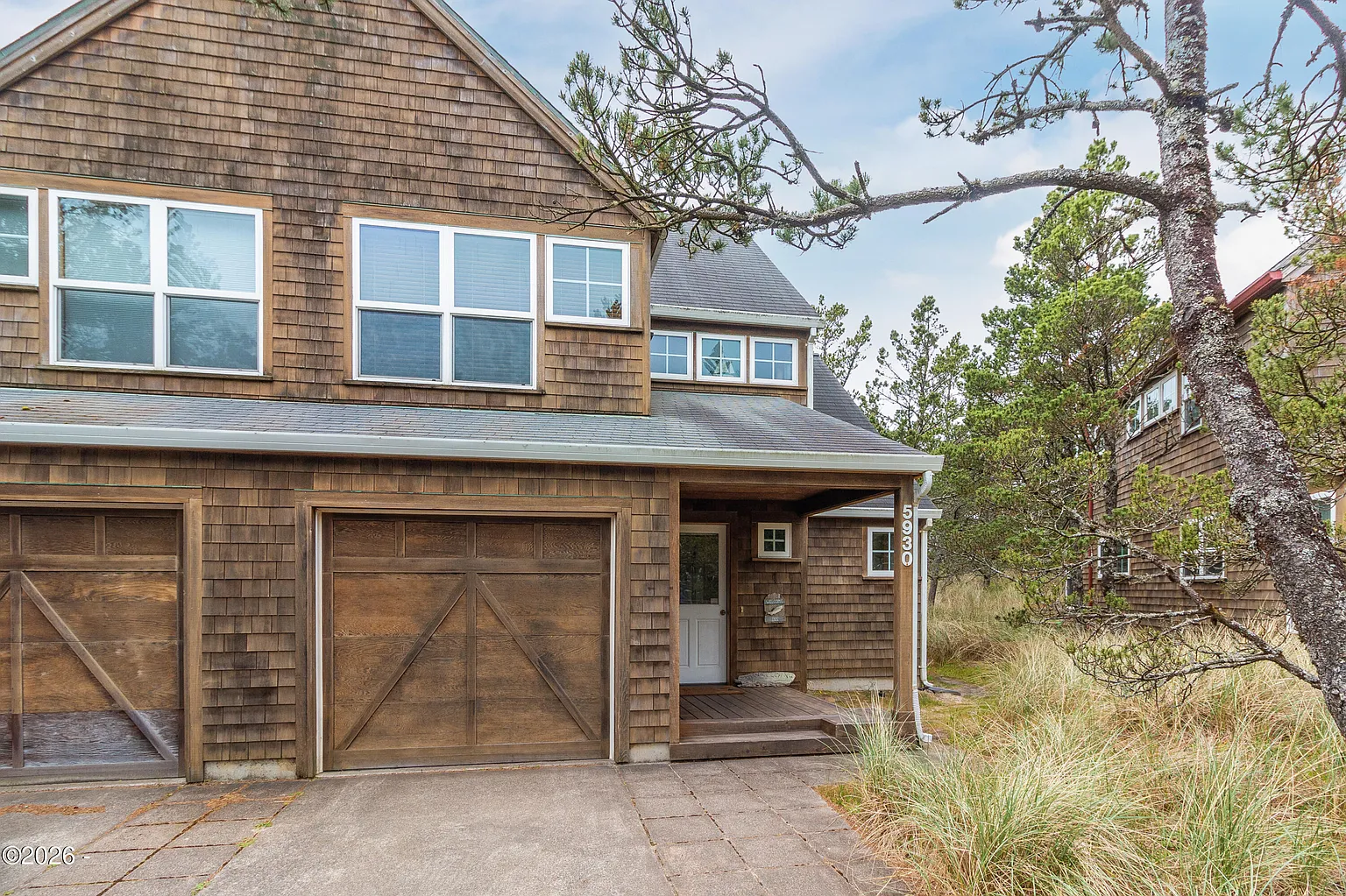 5930 Summerhouse Ln photo 1