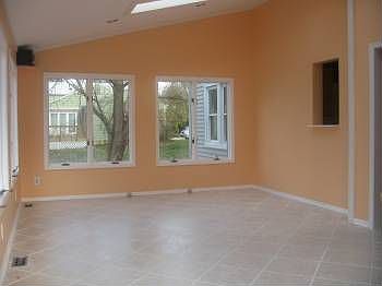 2nd image of 15000 Bauer Dr