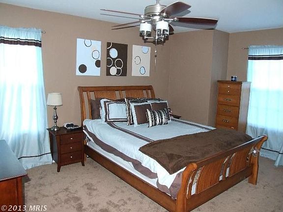 2nd image of 7507 Ashby Ln Unit D