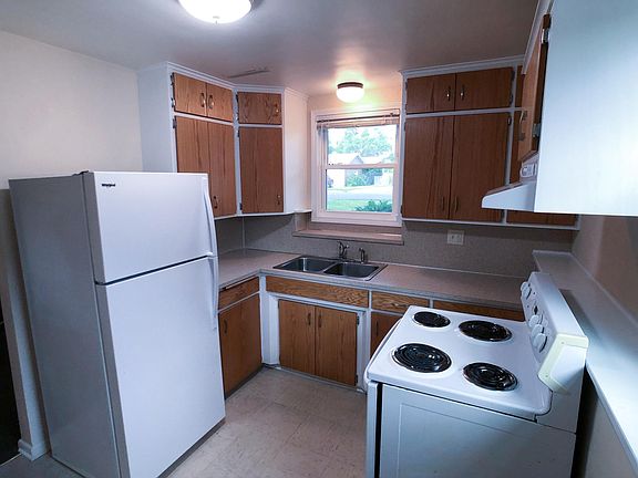 Kitchen Picture 1