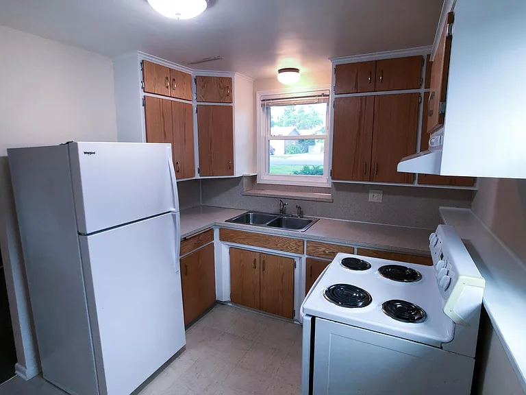 Kitchen Picture 1