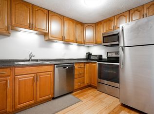 1186 Worcester Rd UNIT 521, Framingham, MA 01702