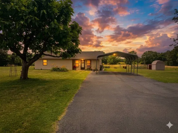 355 Horse Shoe Ln, McAlester, OK 74501