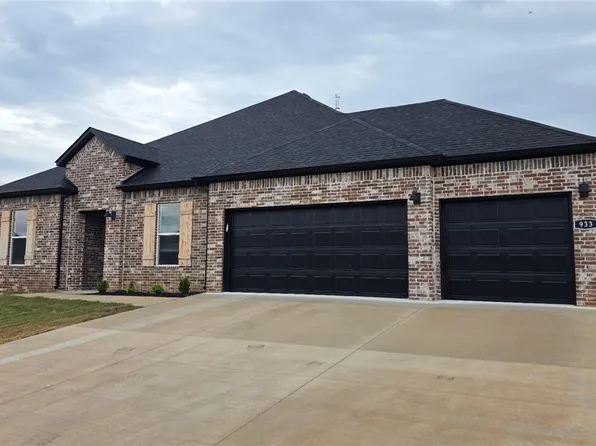 933 Red Cedar Pl, Rogers, AR 72756
