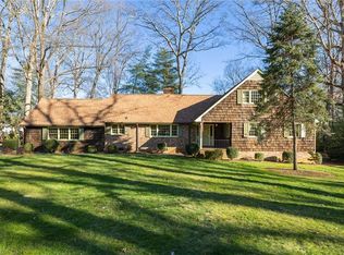 1 Saint Francis Ct, Greensboro, NC 27408