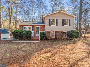 200 E Banbury Rd, Tappahannock, VA 22560