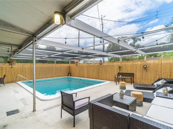 13405 NW 6th Ave, North Miami, FL 33168