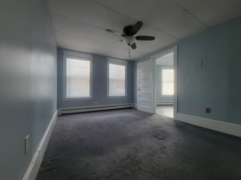 303 Bay St #5 — Photo 6