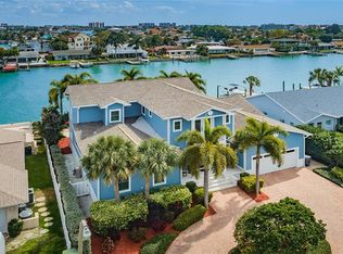 815 116th Ave, Treasure Island, FL 33706