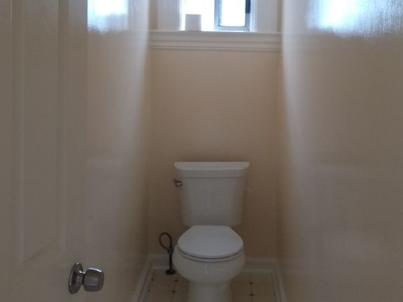 0.5 BATH - GUESTS