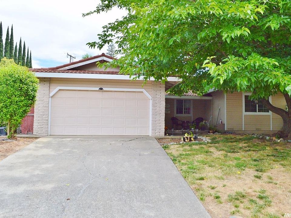 1st image of 6704 Woodmore Oaks Dr