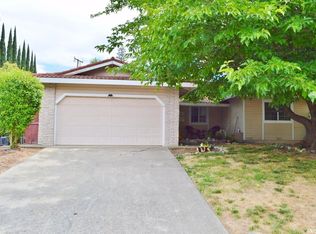 6704 Woodmore Oaks Dr, Orangevale, CA 95662