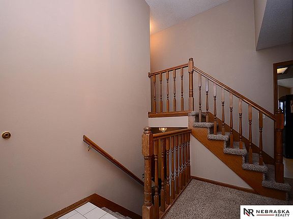 4th image of 1617 N 160th St