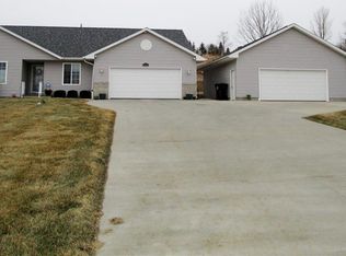 5512 Christy Rd, Sioux City, IA 51106