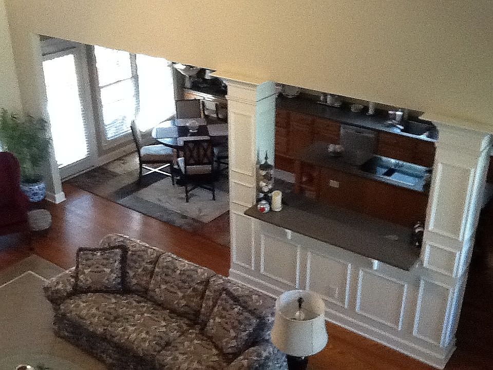 2nd image of 5017 Hammersmith Ct