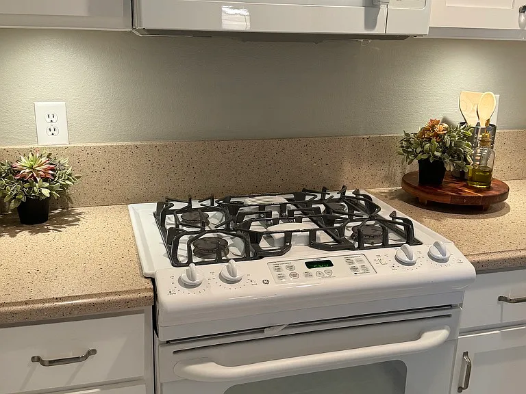 41 La Mirage Cir — Photo 13