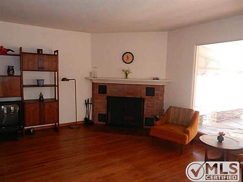 5th image of 1231 Moana Dr